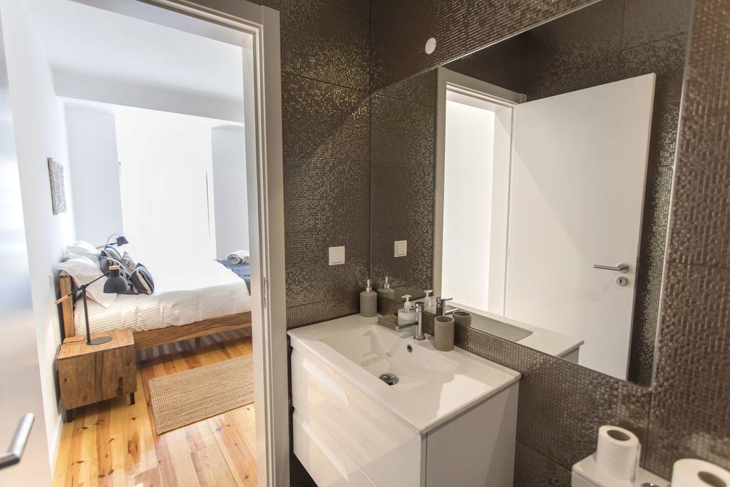 Lovelystay - Cais Apartment River View Lisbon Exterior photo