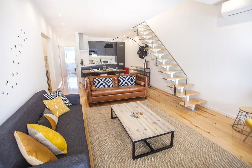 Lovelystay - Cais Apartment River View Lisbon Exterior photo